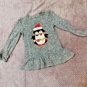 Girl’s Christmas Shirt Size 5